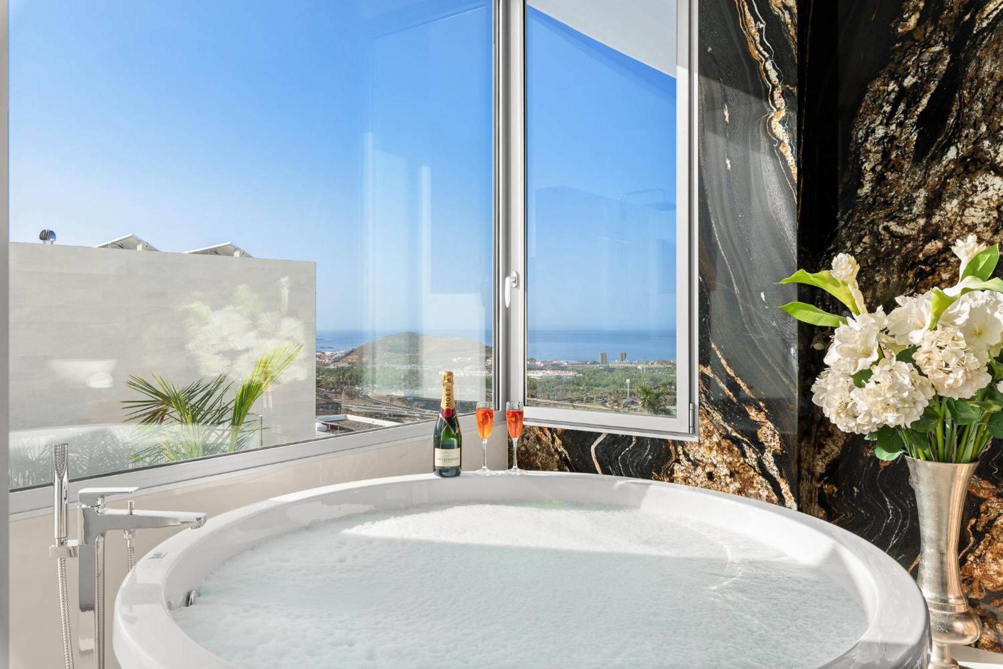 Karat Villa Fibonacci Costa Adeje  Eksteriør billede